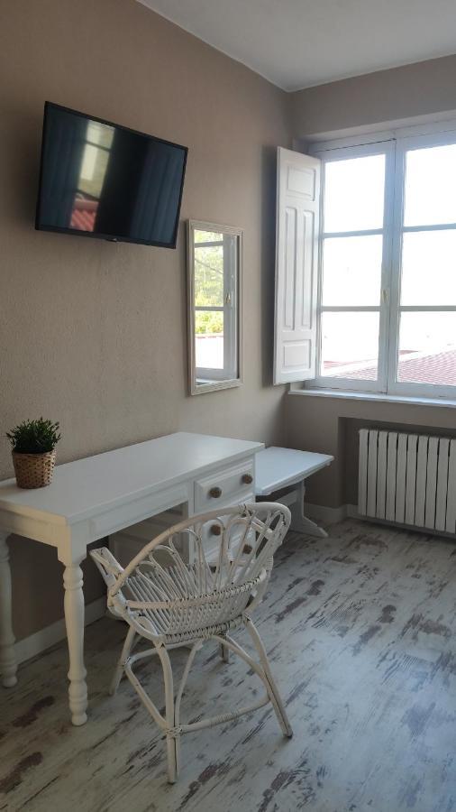 Hotel Roman Naveces Екстериор снимка